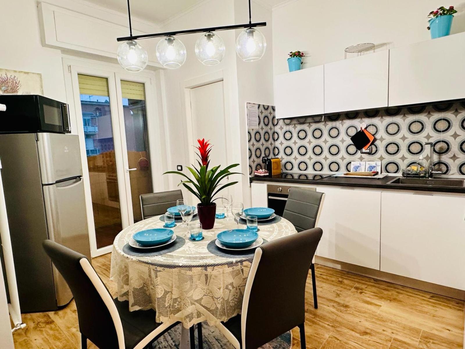 Lombardo'S Family - Free Private Parking 700M From The Station! Apartment La Spezia Exterior foto